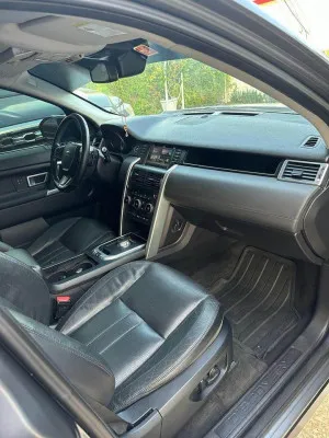 2016 لاند روفر ديسكفري سبورت