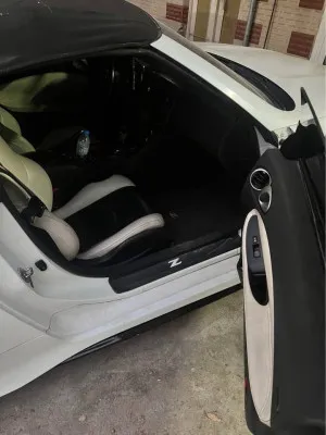 2012 نيسان ٣٧٠Z
