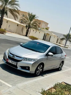 2016 Honda City in dubai