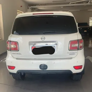 2014 Nissan Patrol