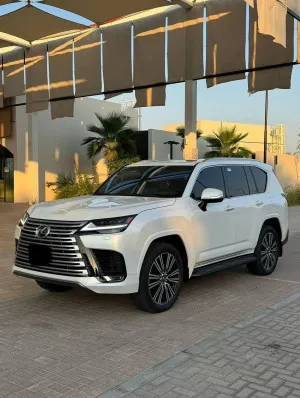 2023 Lexus LX600 in dubai
