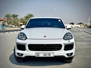2016 Porsche Cayenne in dubai