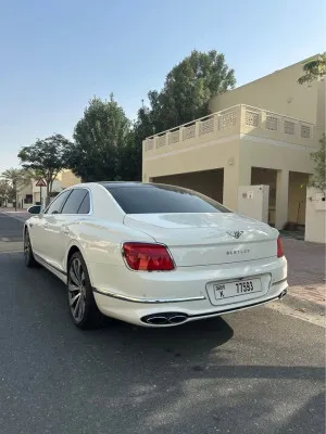 2022 بنتلي فلاينج سبير