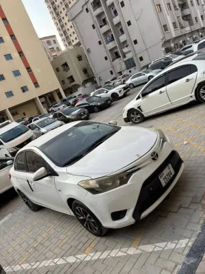 2016 تويوتا ياريس in dubai
