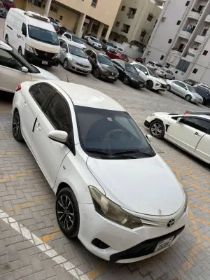 2016 تويوتا ياريس