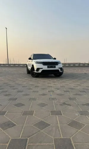 2019 لاند روفر رينج روفر فيلار 