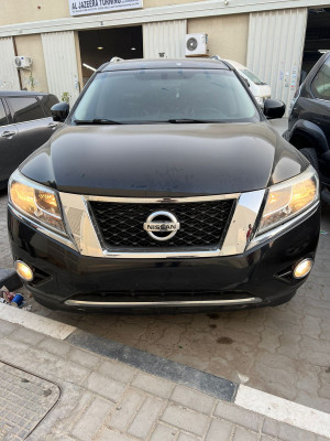 2015 Nissan Pathfinder in dubai