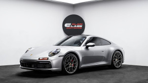 2022 Porsche 911 Carrera in dubai