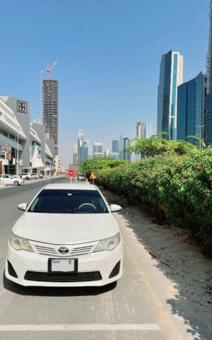 2014 Toyota Camry in dubai