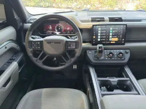 2025 Land Rover Defender