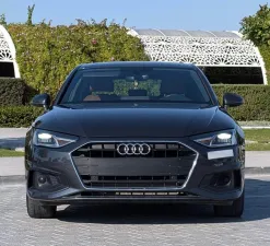 2021 اودي آي ٤