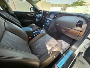 2020 Infiniti QX70