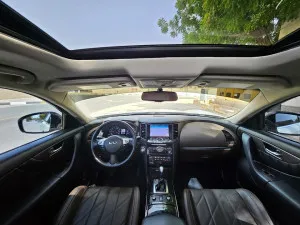 2020 Infiniti QX70
