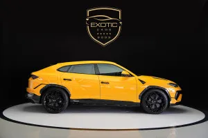 2024 Lamborghini URUS