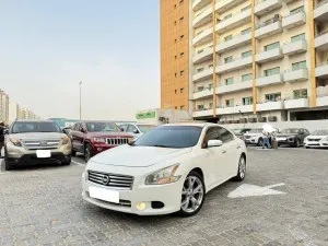 2015 Nissan Maxima in dubai