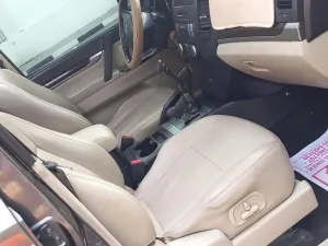 2012 Mitsubishi Pajero