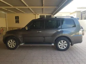 2012 Mitsubishi Pajero