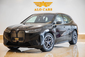 2023 BMW IX XDRIVE 40 / FULL ELECTRIC / WARRANTY AND SERVICE CONTRACT / GCC SPECIFICATION