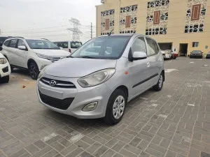 2015 هيونداي آي١٠ in dubai