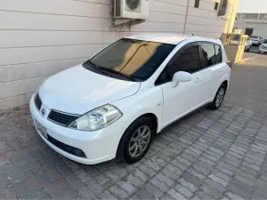 2010 Nissan Tiida in dubai