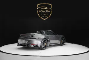 2021 Porsche 911 Carrera