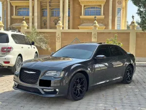2015 Chrysler 300 in dubai