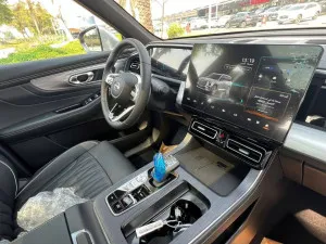 2024 GAC GS8 