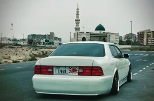 2000 لكزس آل آس ٤٠٠