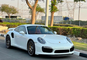 2014 Porsche Turbo S