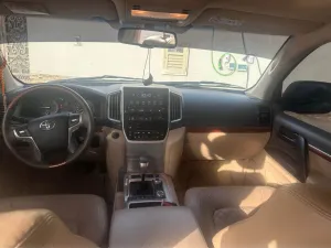 2015 Toyota Land Cruiser