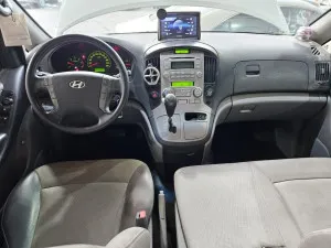 2010 Hyundai H1