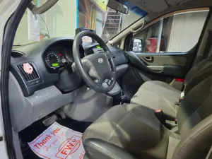 2010 Hyundai H1