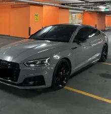 2017 Audi S7 in dubai