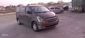 2013 Hyundai H1 in dubai