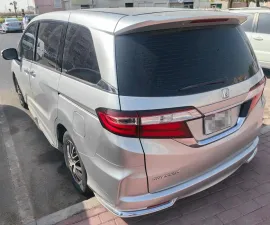 2020 هوندا أوديسي 