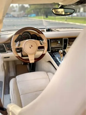 2010 Porsche Panamera
