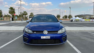 2016 Volkswagen Golf in dubai