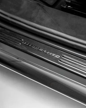 2023 Ferrari SF90 Spider