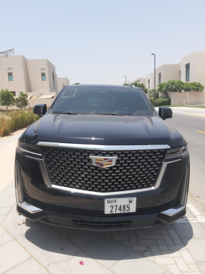 Cadillac Escalade Premium Luxury 600 // 2021 // American Spec