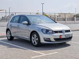 2015 Volkswagen Golf in dubai