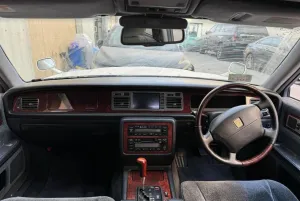 2001 Toyota Century