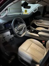 2022 Jeep Wagoneer