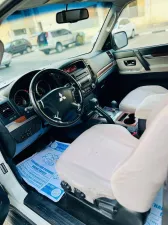 2009 Mitsubishi Pajero