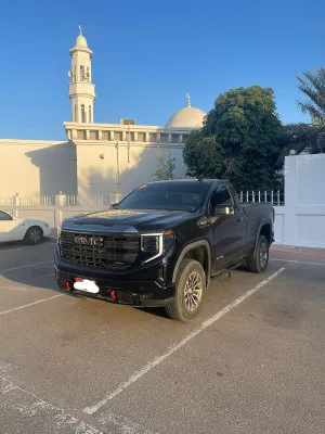 2022 GMC Sierra in dubai