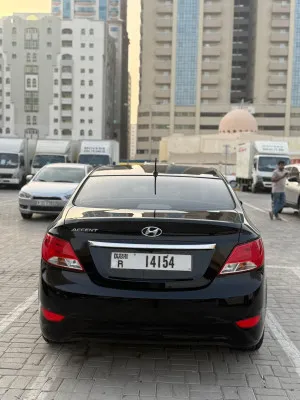 2015 هيونداي أكسنت