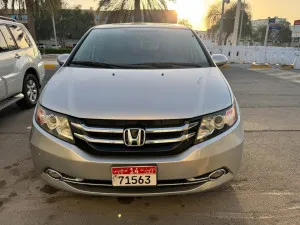2014 Honda Odyssey in dubai