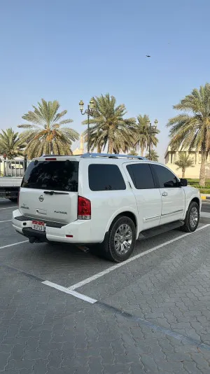 2015 نيسان آرمادا