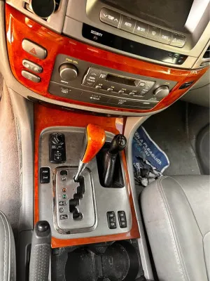 2004 Lexus LX 470
