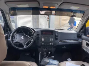 2012 Mitsubishi Pajero