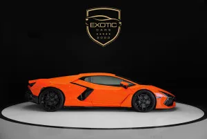 2024 Lamborghini Revuelto